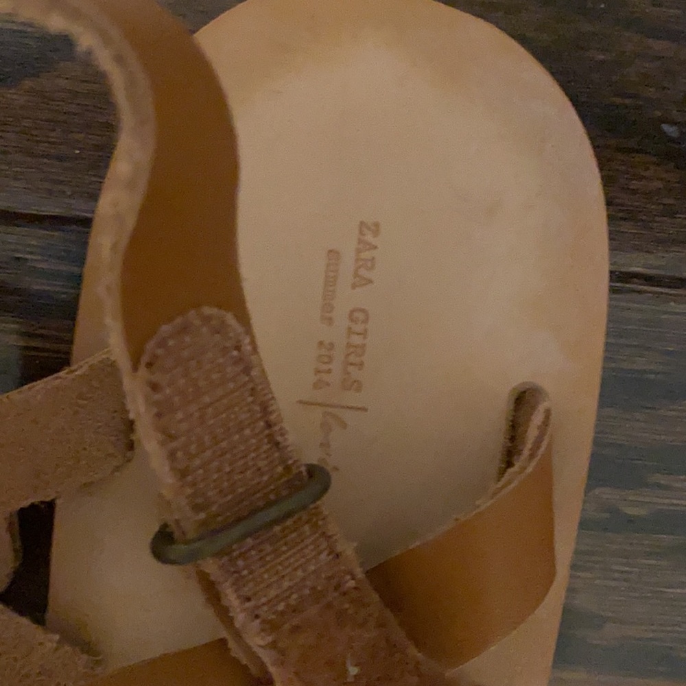 Zara girls sandals - Picture 3 of 5